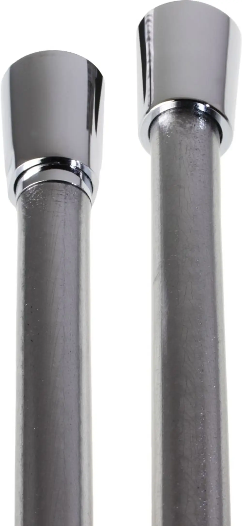 Zwei metallische Rohre mit glänzenden Enden, möglicherweise für Sanitärinstallationen. Die Rohre sind grau mit einer glatten Oberfläche. Produkte von HANSA.